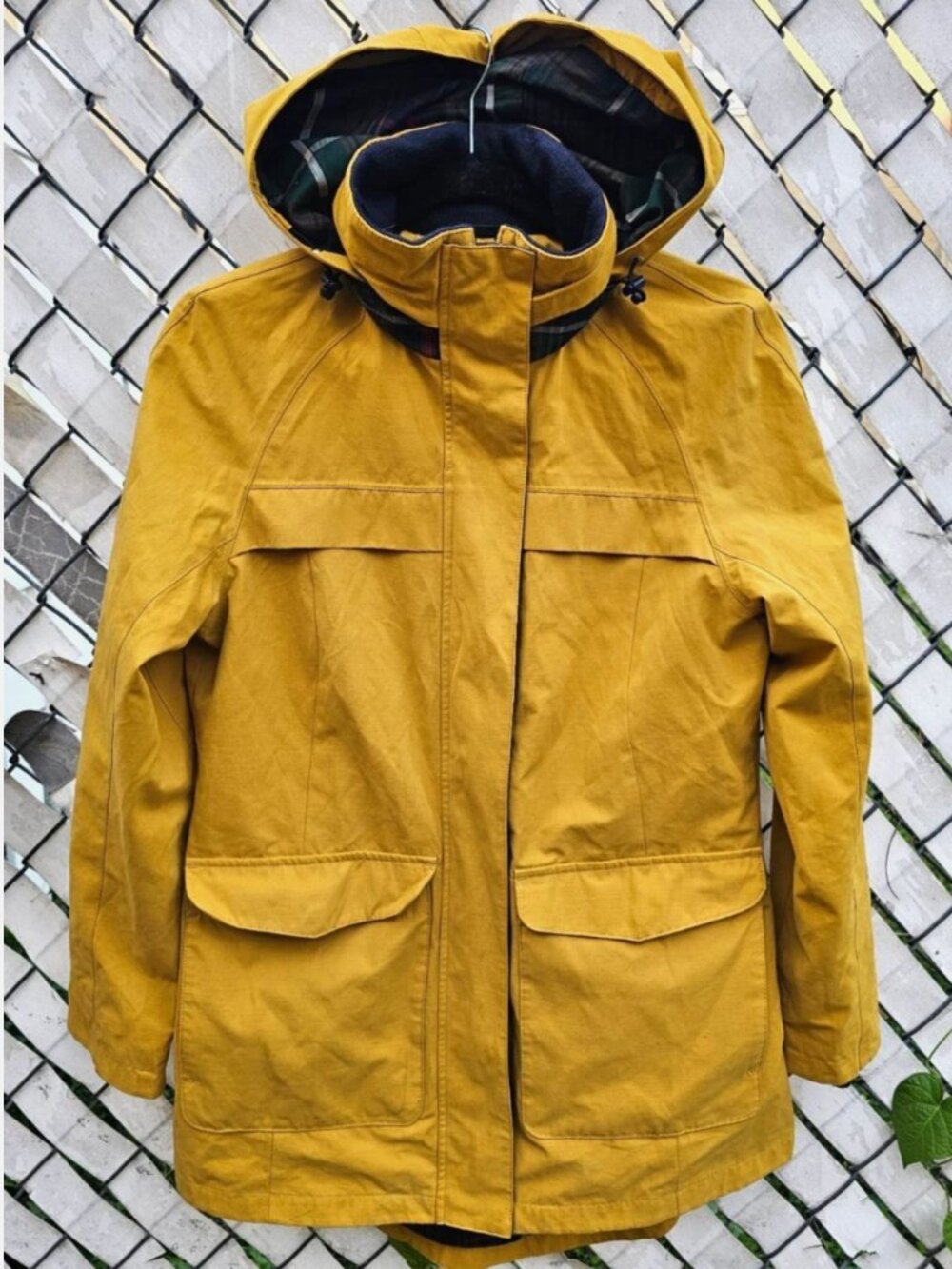 Pendleton Yellow Plaid Rain Trail Jacket Women's Small Waterproof Breathable